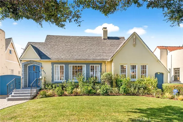 $1,990,000 | 827 Hauser Boulevard, Los Angeles, CA 90036