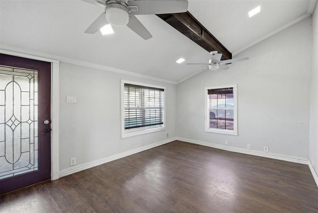 804 Van Winkle Street Weatherford, TX 76086 - Photo 3 of 15