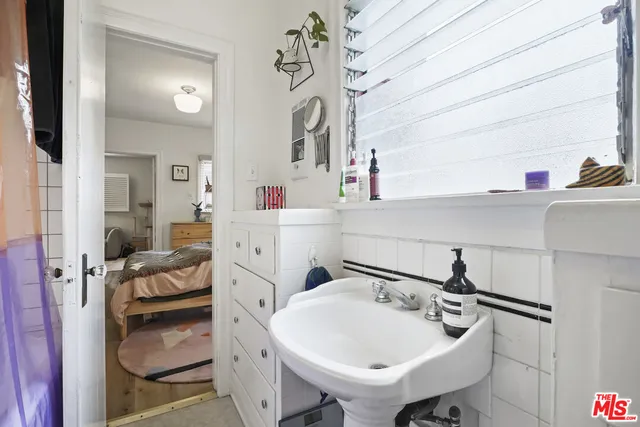 $1,799,000 | 1811 Effie Street, Los Angeles, CA 90026