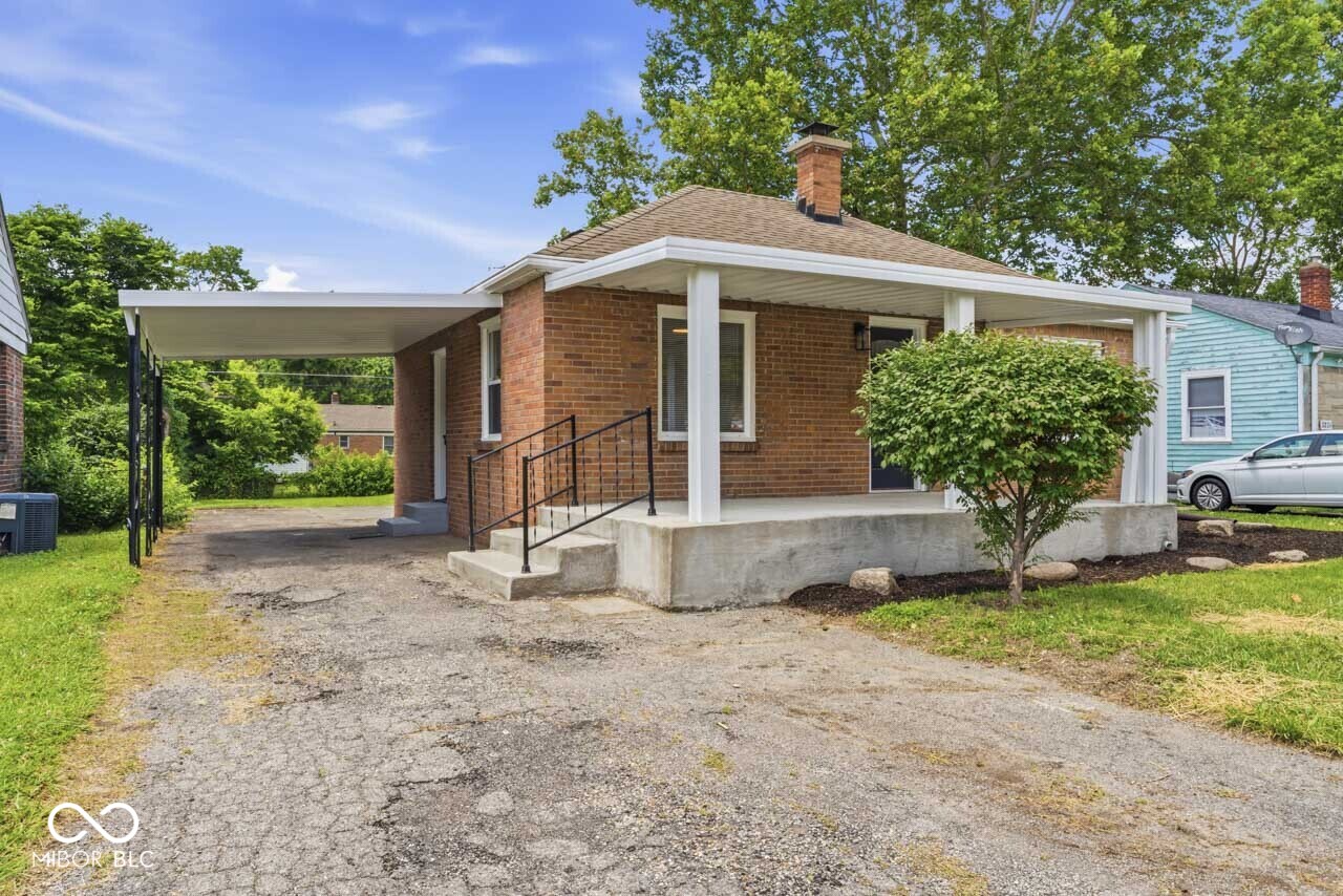 3220 North Keystone Avenue Indianapolis, IN 46218 - Photo 3 of 40