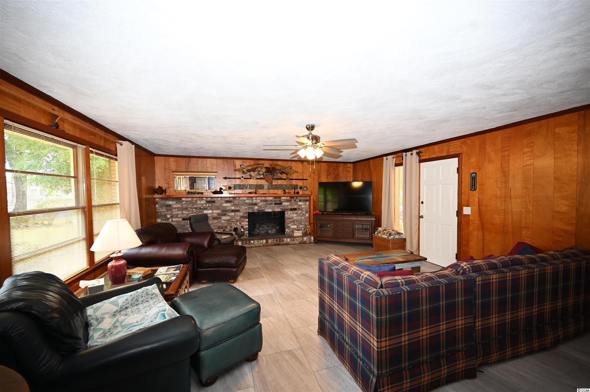 202 West Raft Street Nichols, SC 29581 - Photo 3 of 37 Gallery Image 3