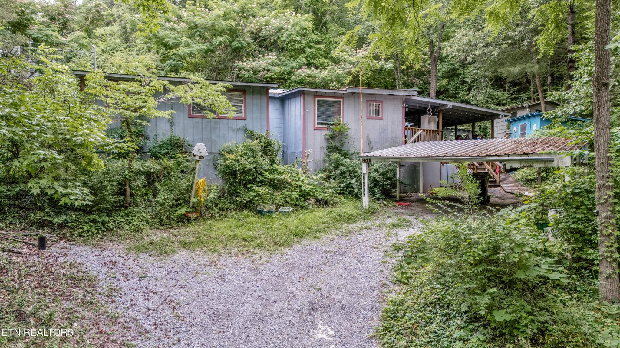 2531 Ridge Road Pigeon Forge, TN 37863 - Photo 1 of 29 Gallery Image 1