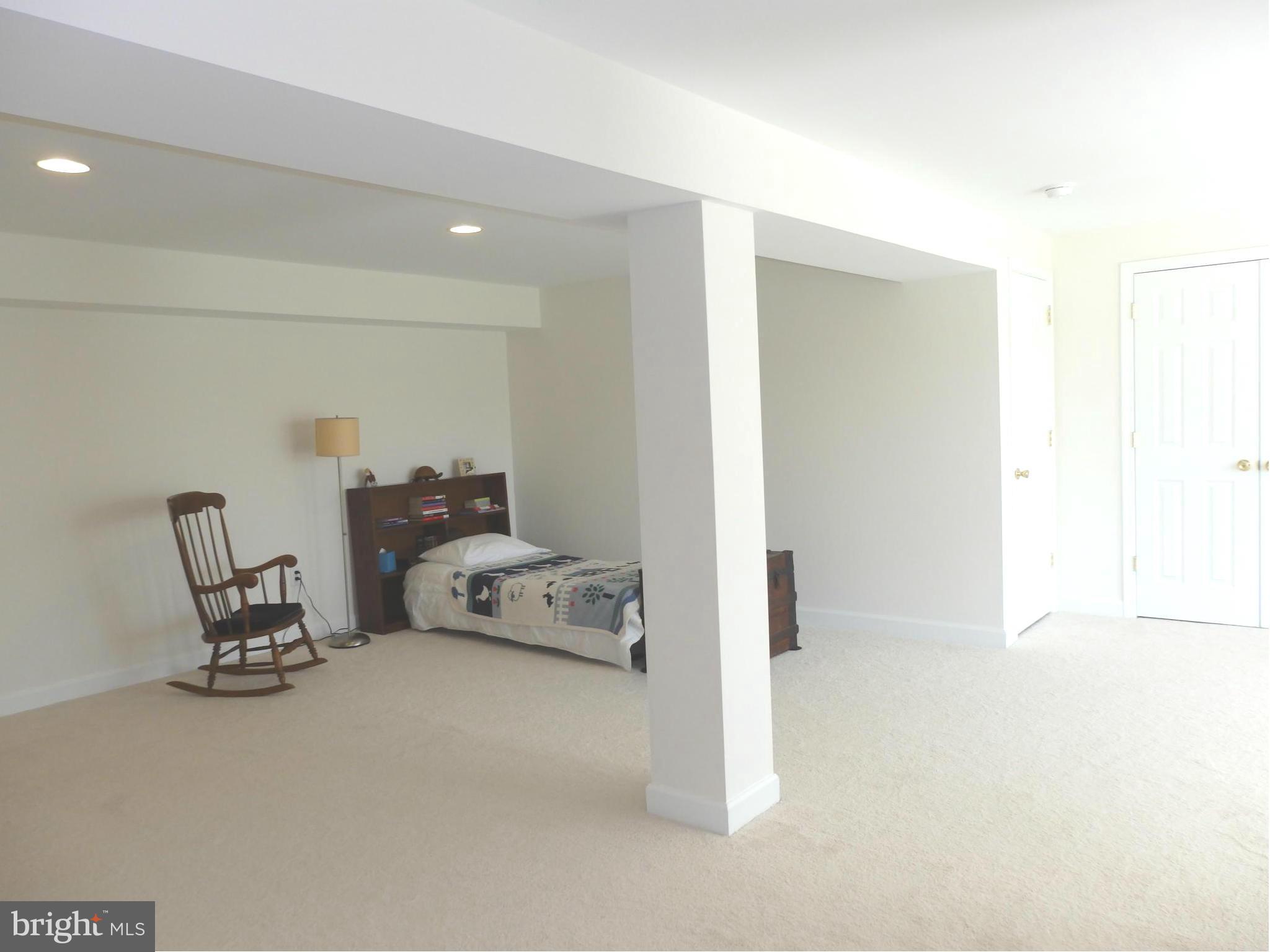 10000 Kelly Road Walkersville, MD 21793 - Photo 23 of 30 Huge bedroom on lower level