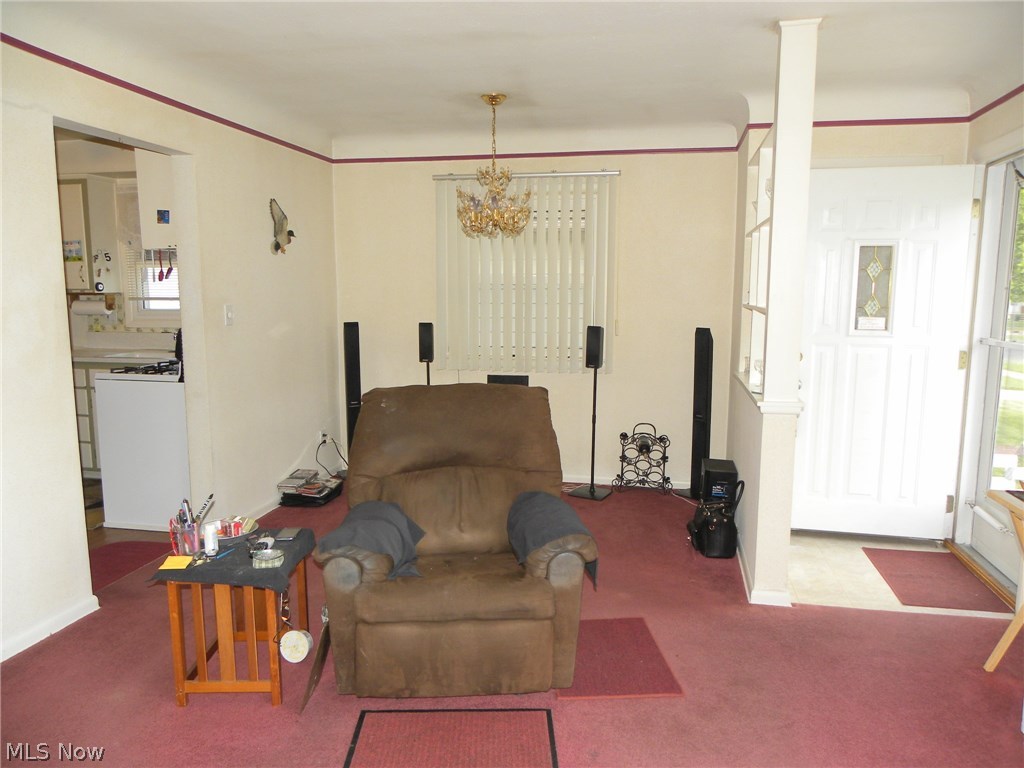 28748 Forest Road Willowick, OH 44095 - Photo 8 of 24