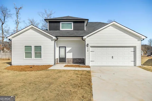 $279,900 | 118 Bulloch Court, Byron, GA 31008