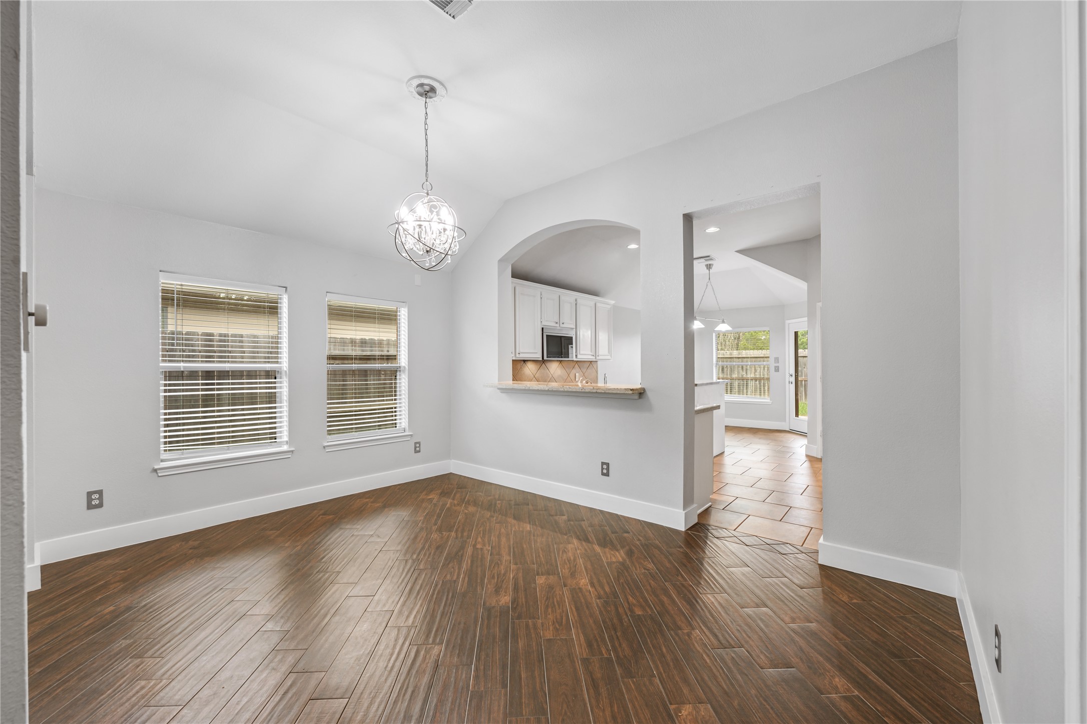 26114 Lillian Springs Spring, TX 77373 - Photo 10 of 28