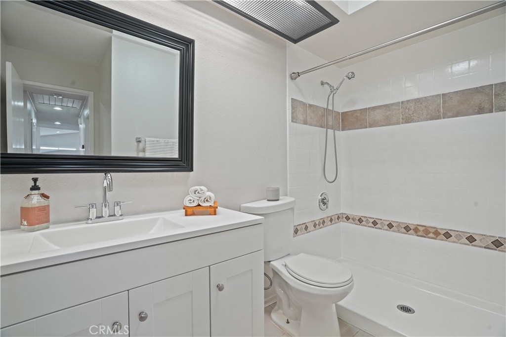 37702 50th Street East Palmdale, CA 93552 - Photo 9 of 22