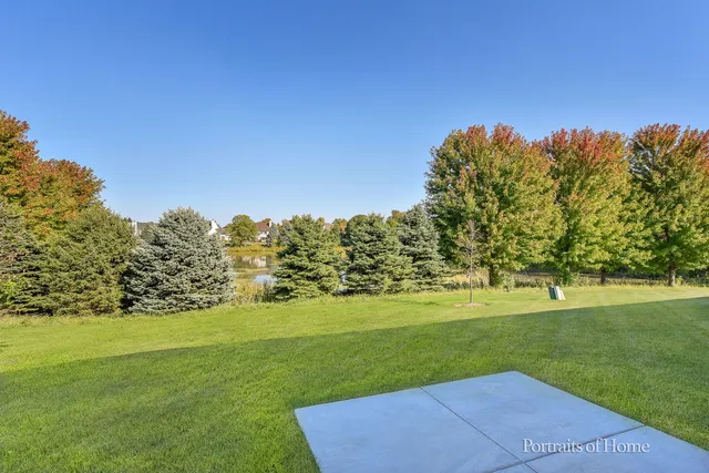 $2,900 | 2068 Canyon Creek Court, Unit 2068, Aurora, IL 60503