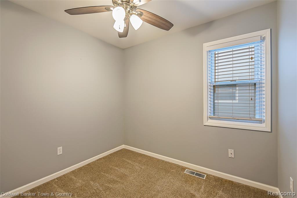 7565 Ore Lake Road Brighton, MI 48116 - Photo 18 of 26 Gallery Image 18