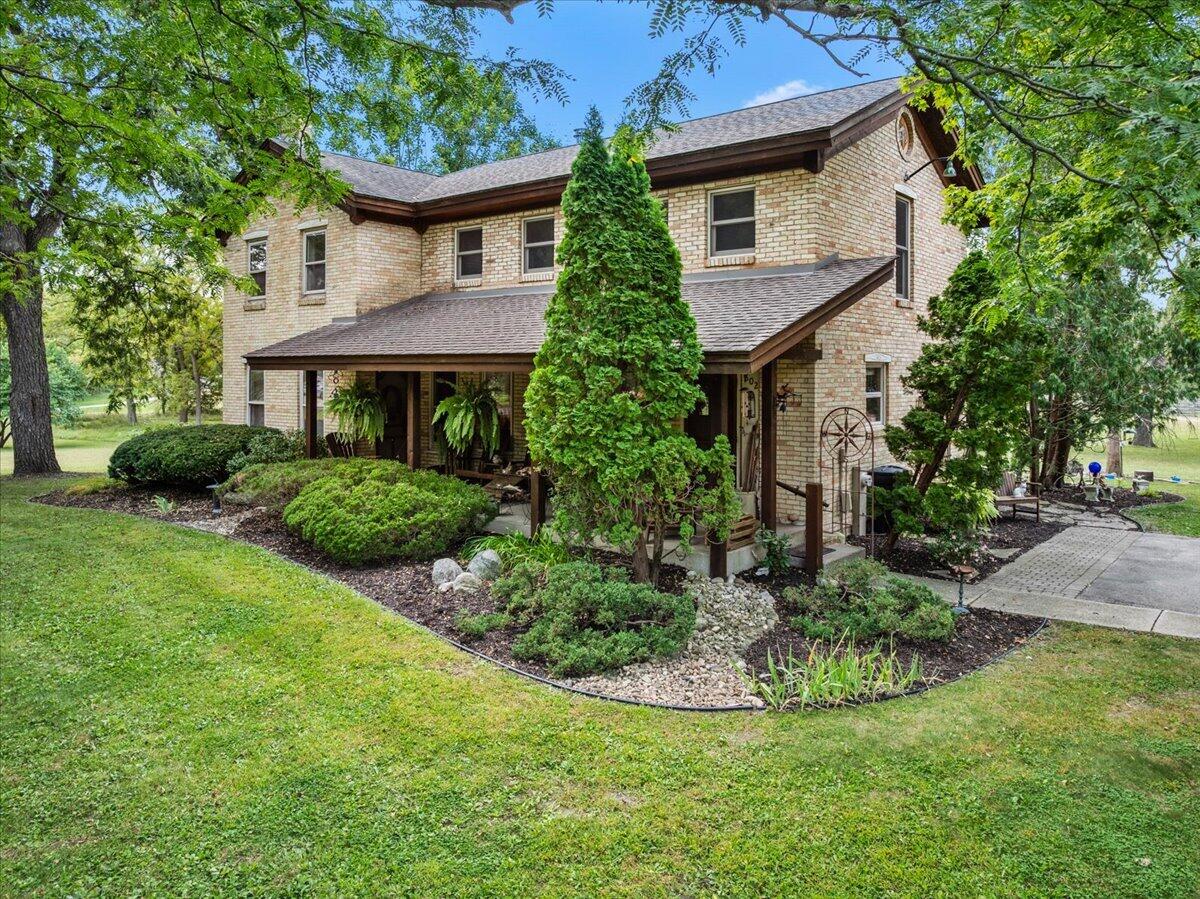 802 South Teut Road Burlington, WI 53105 - Photo 2 of 101 93-Teut Rd-93