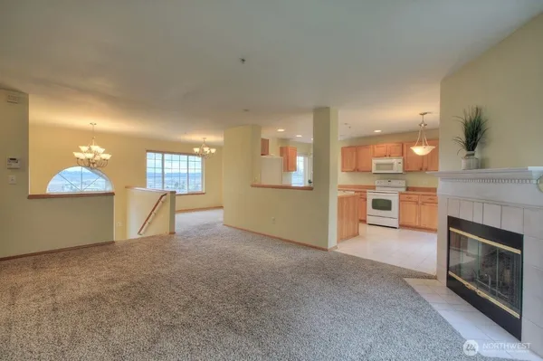 $3,500 | 21426 95th Place South, Kent, WA 98031