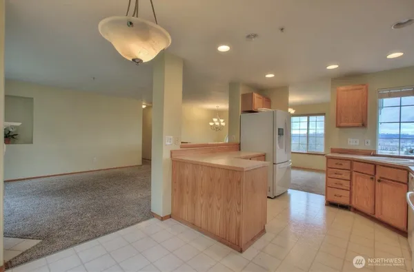 $3,500 | 21426 95th Place South, Kent, WA 98031