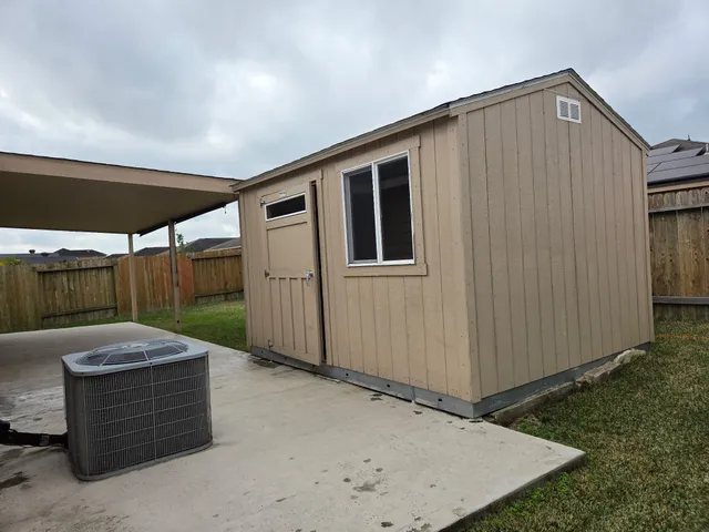 $2,000 | 4910 Pacific Ridge Lane, Rosenberg, TX 77469