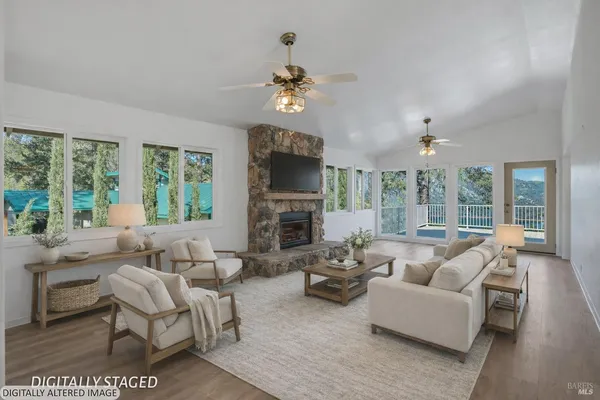 $519,000 | 19985 Northwoods Drive, Lakehead, CA 96051