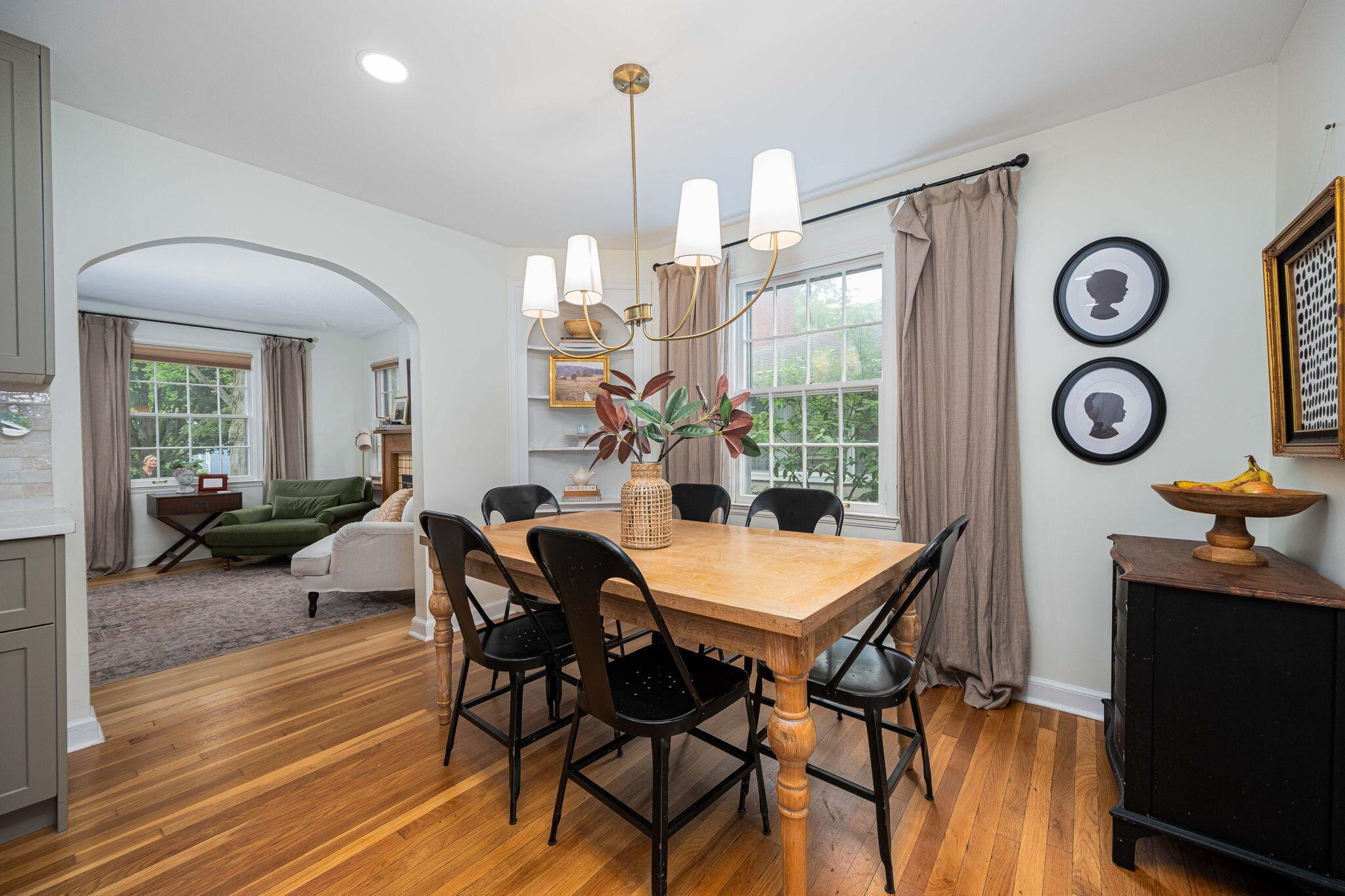 922 South Remington Road Columbus, OH 43209 - Photo 13 of 56 Dining