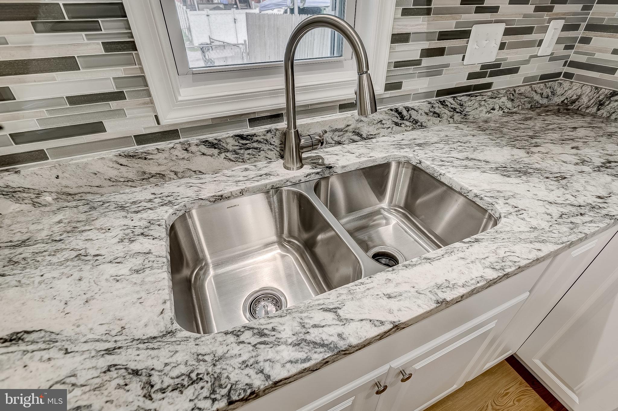 8132 Mid Haven Road Baltimore, MD 21222 - Photo 10 of 45 Gallery Image 10