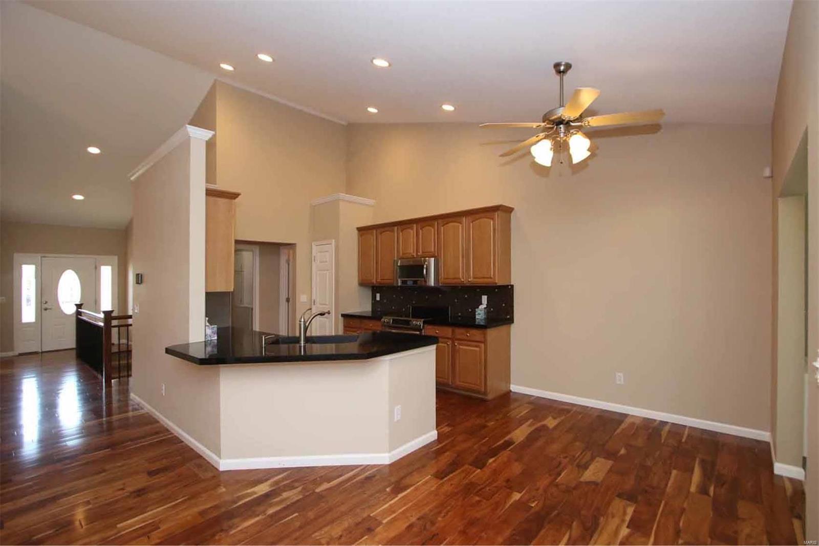 113 Summit Ridge Maryville, IL 62062 - Photo 8 of 32 Gallery Image 8