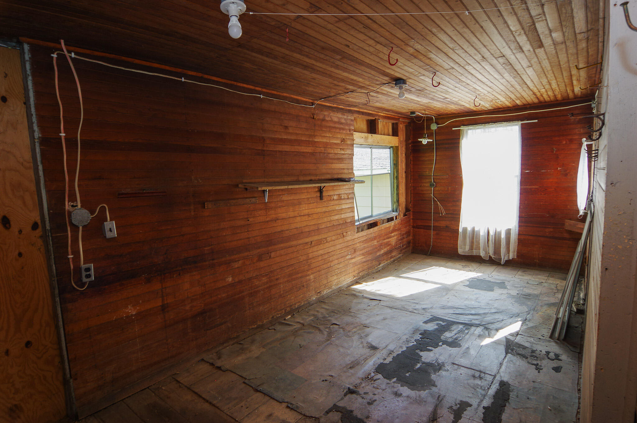 70 Maple Street Dexter, ME 04930 - Photo 23 of 49 IMGP8978