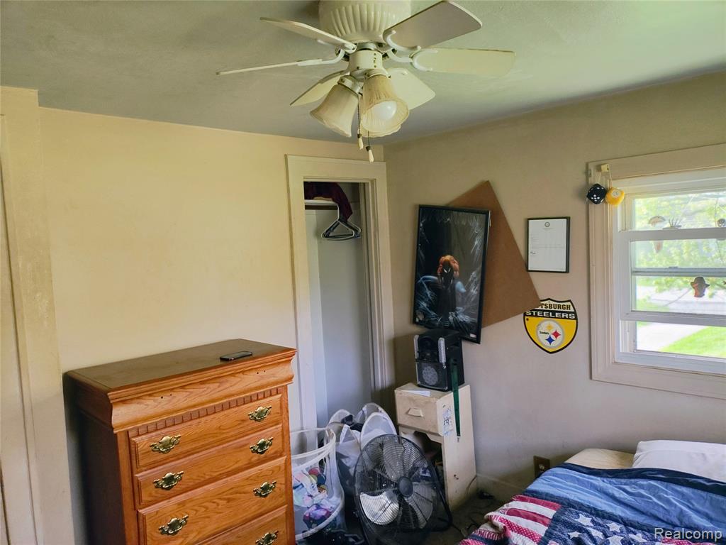 3310 East Pierson Road Flint, MI 48506 - Photo 13 of 14