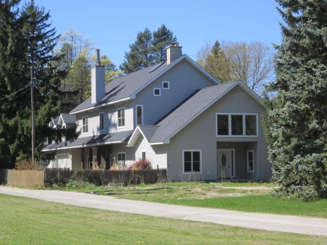 2375 Sycamore Path St. Joseph, MI 49085 - Photo 1 of 21 Primary Photo