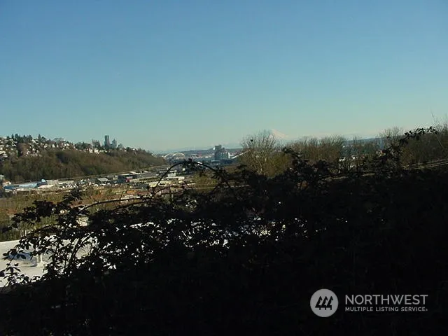 $120,000 | 2308 West Smith Street, Seattle, WA 98199