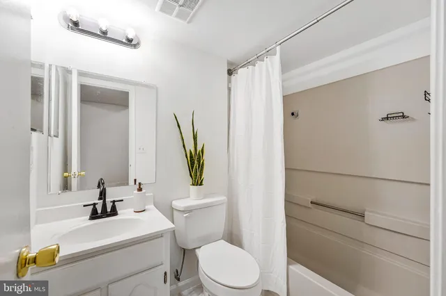 $500,000 | 54 Huntley Court, Sterling, VA 20165