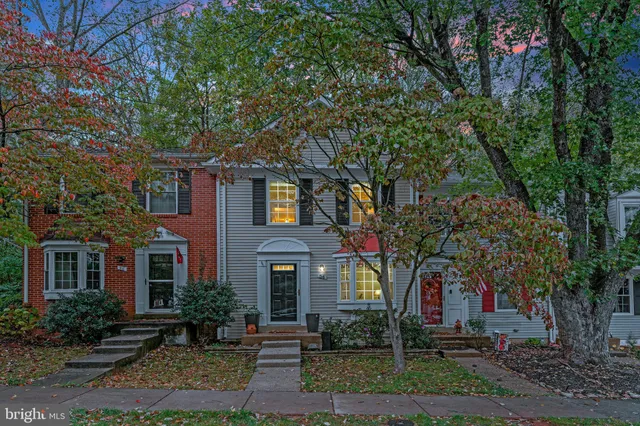 $500,000 | 54 Huntley Court, Sterling, VA 20165