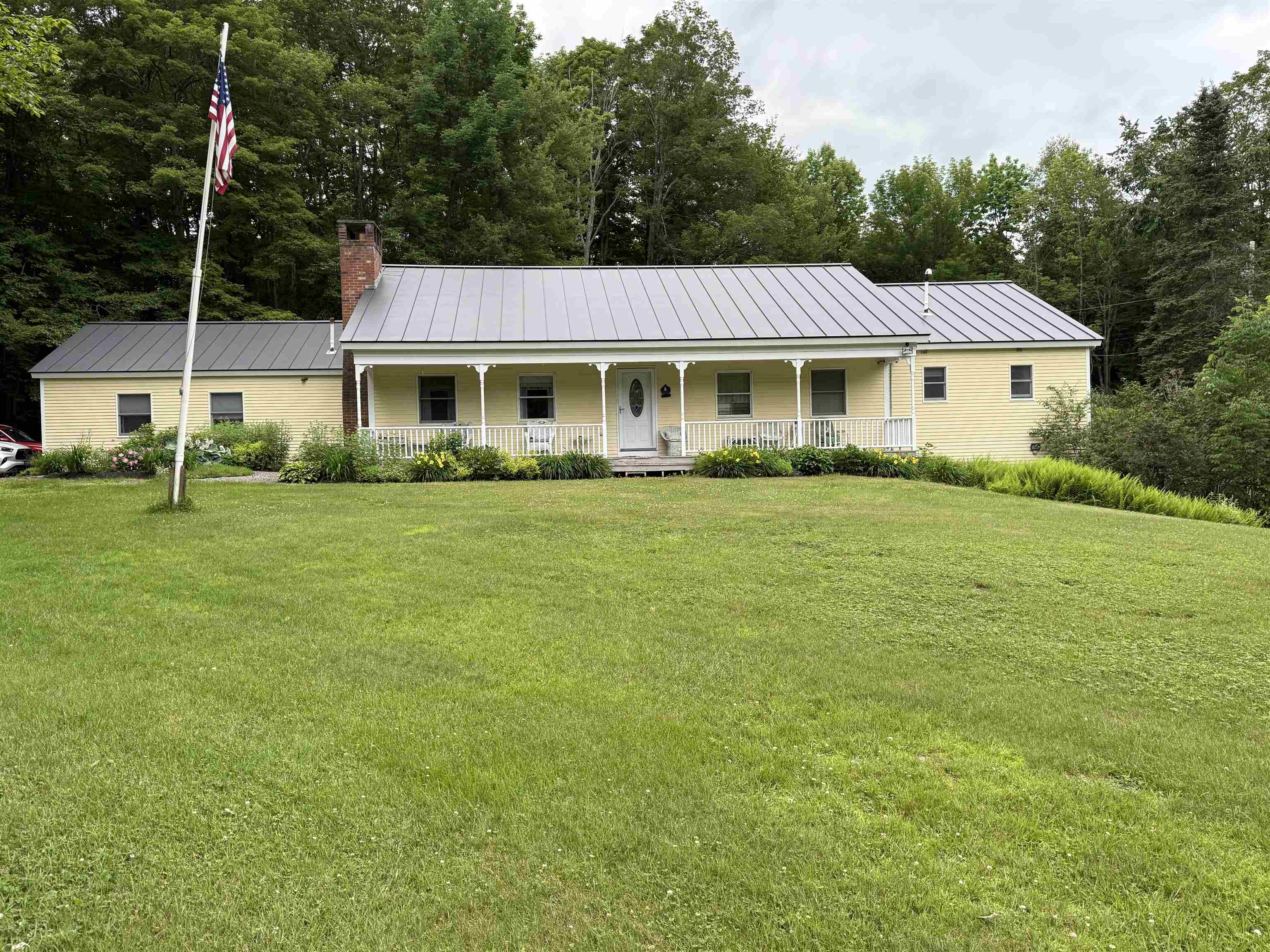 1226 Brainstorm Road Braintree, VT 05060 - Photo 3 of 40