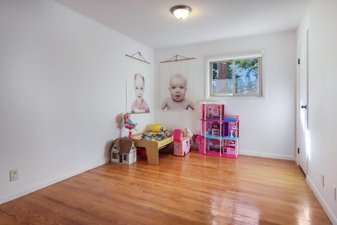 1219 Anderson Road Traverse City, MI 49686 - Photo 40 of 60 1905544-39.JPG