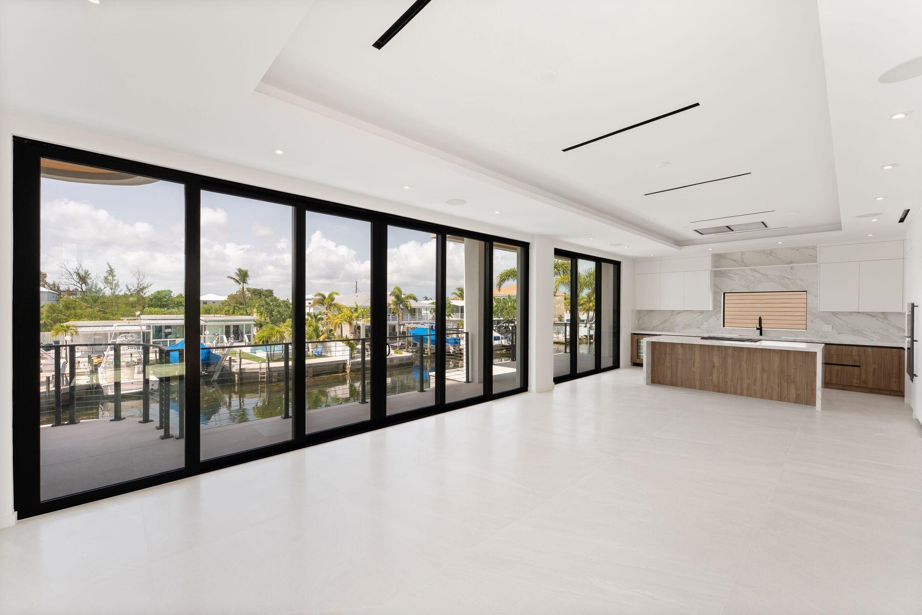 301 Buttonwood Circle, Unit A Key Largo, FL 33037 - Photo 14 of 40 mls_301 Buttonwood Cir_1oakstudios_055