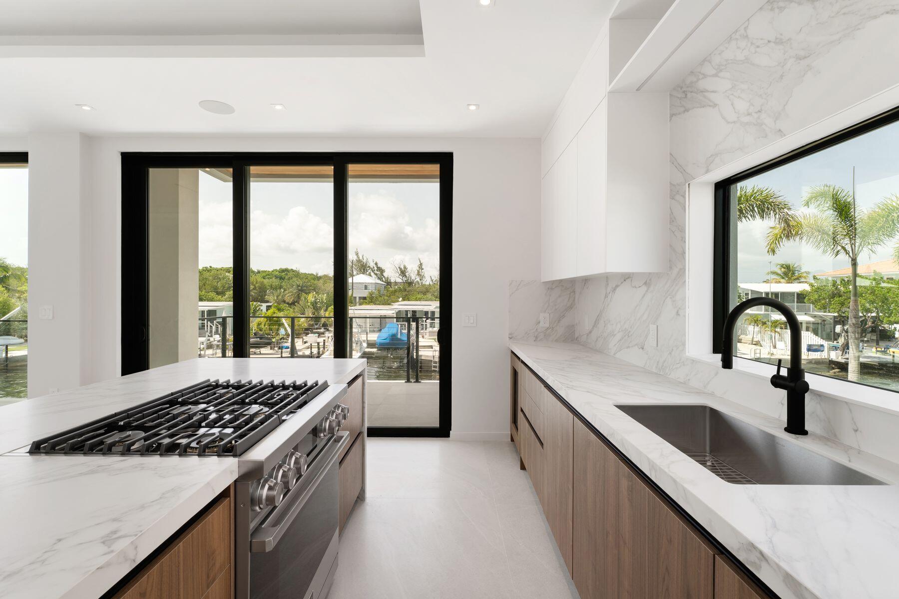 301 Buttonwood Circle, Unit A Key Largo, FL 33037 - Photo 17 of 40 mls_301 Buttonwood Cir_1oakstudios_060