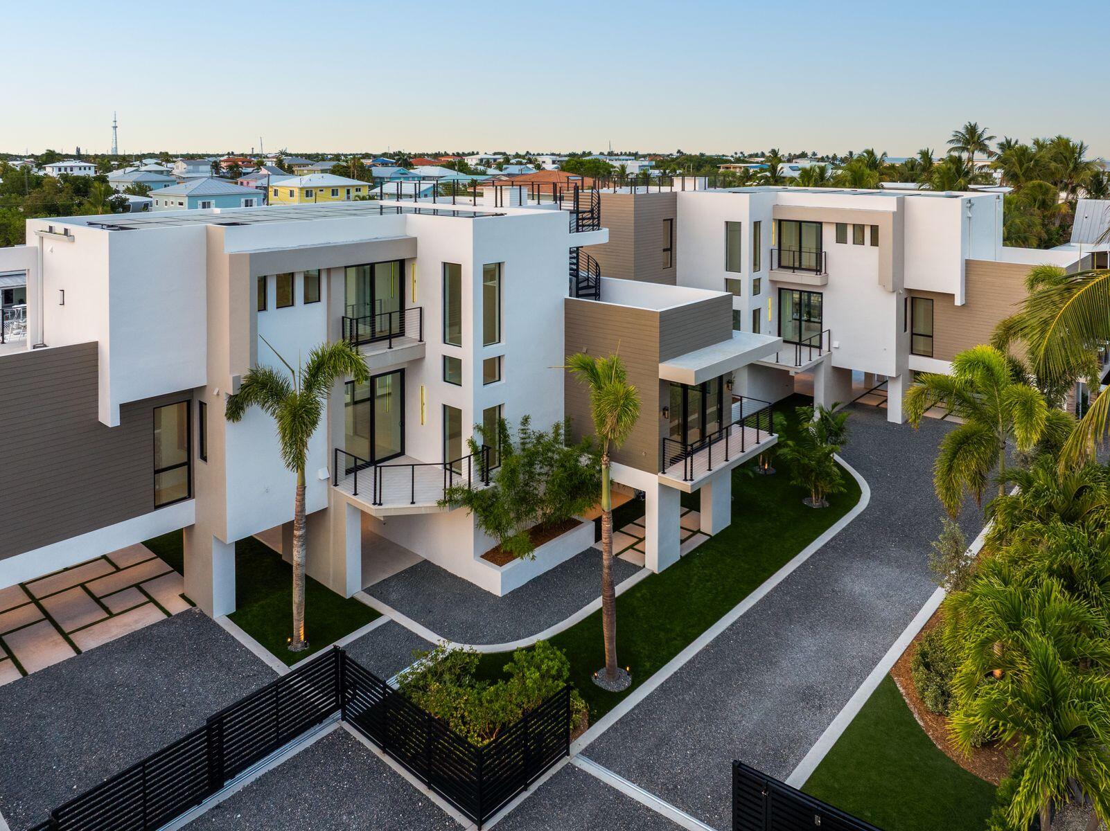 301 Buttonwood Circle, Unit A Key Largo, FL 33037 - Photo 32 of 40 mls_301 Buttonwood Cir_1oakstudios_23