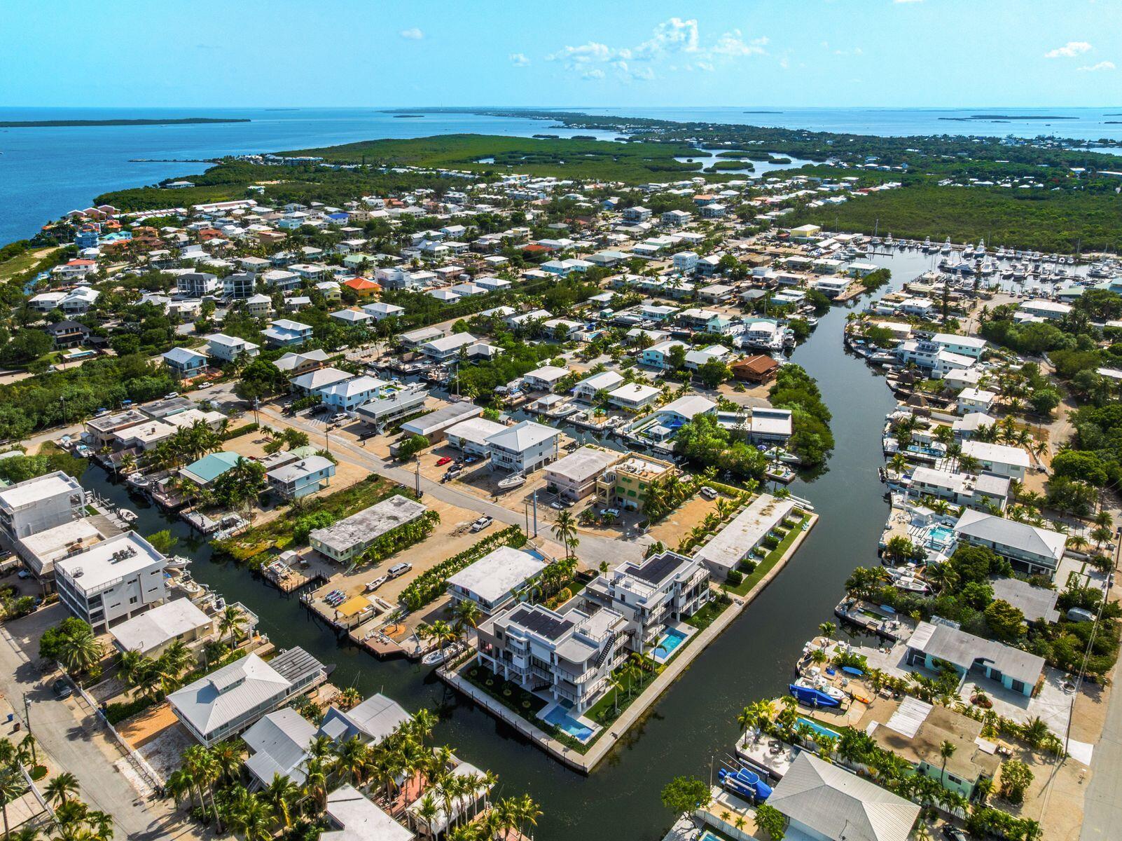 301 Buttonwood Circle, Unit A Key Largo, FL 33037 - Photo 37 of 40 301 Buttonwood Cir_1oakstudiosdrone_15
