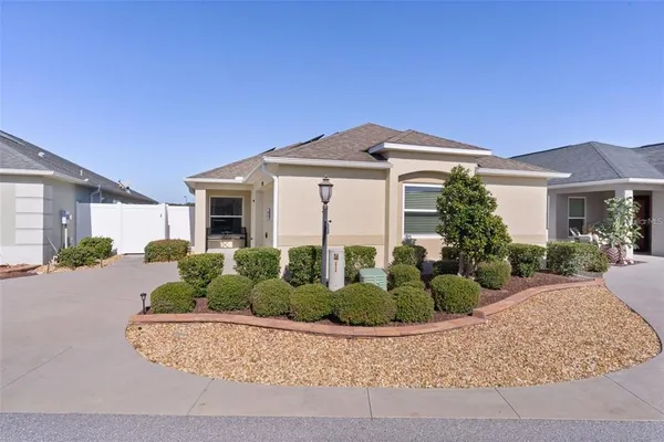 $2,250 | 9191 Southeast 166th Sprung Lane, The Villages, FL 32162