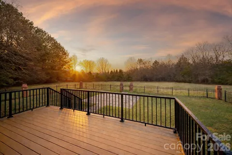 $1,150,000 | 9200 Rock Water Court, Waxhaw, NC 28173