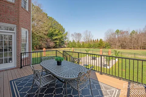 $1,150,000 | 9200 Rock Water Court, Waxhaw, NC 28173