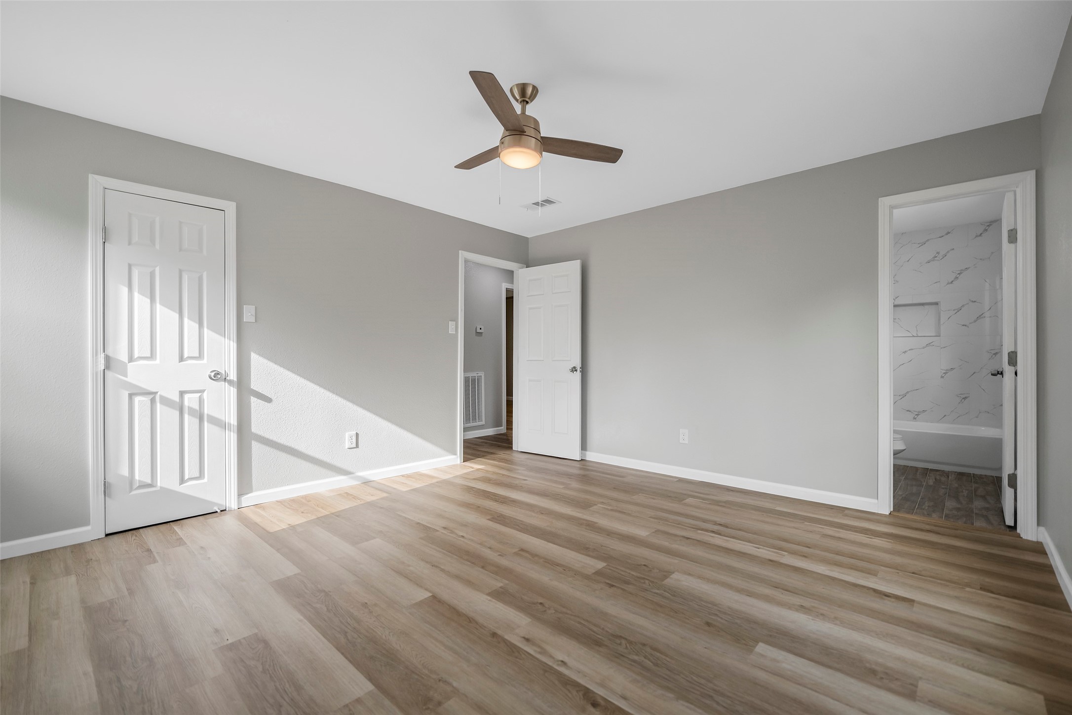 12006 Unison Road Houston, TX 77044 - Photo 13 of 26