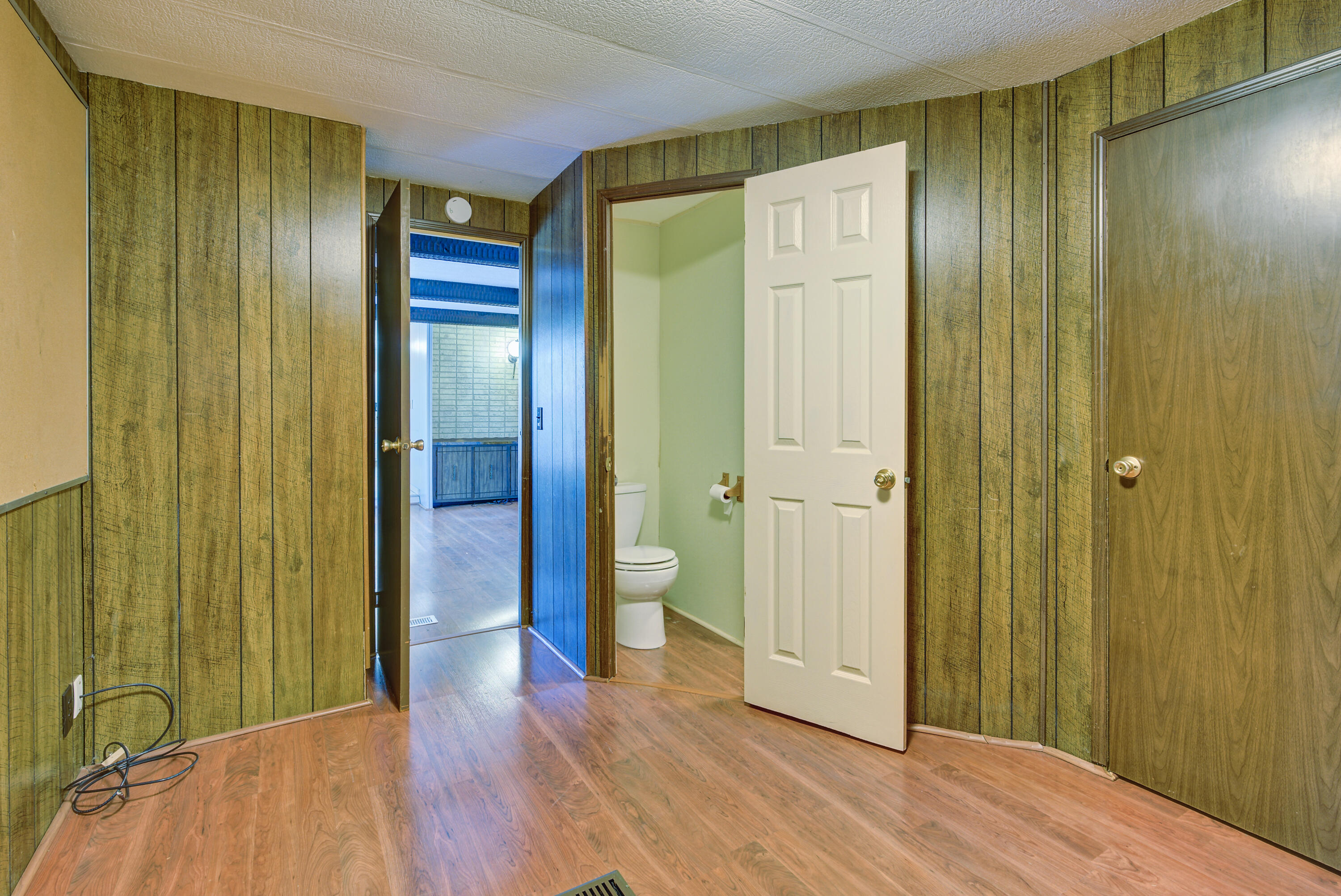 678 V I Ranch Road Bristol, TN 37620 - Photo 14 of 38 43f3d561-255d-471c-97d7-9933072c4bb6