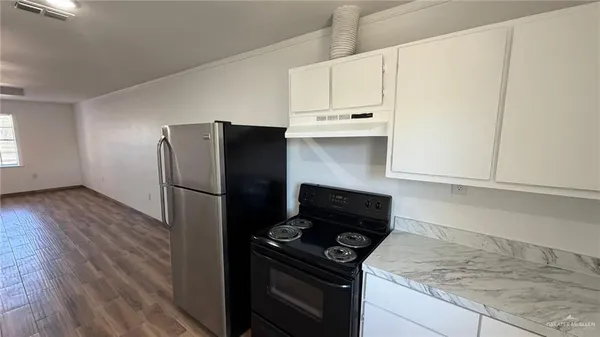 $599 | 2714 West Mile 17 1/2 Road, Unit 14, Edinburg, TX 78541