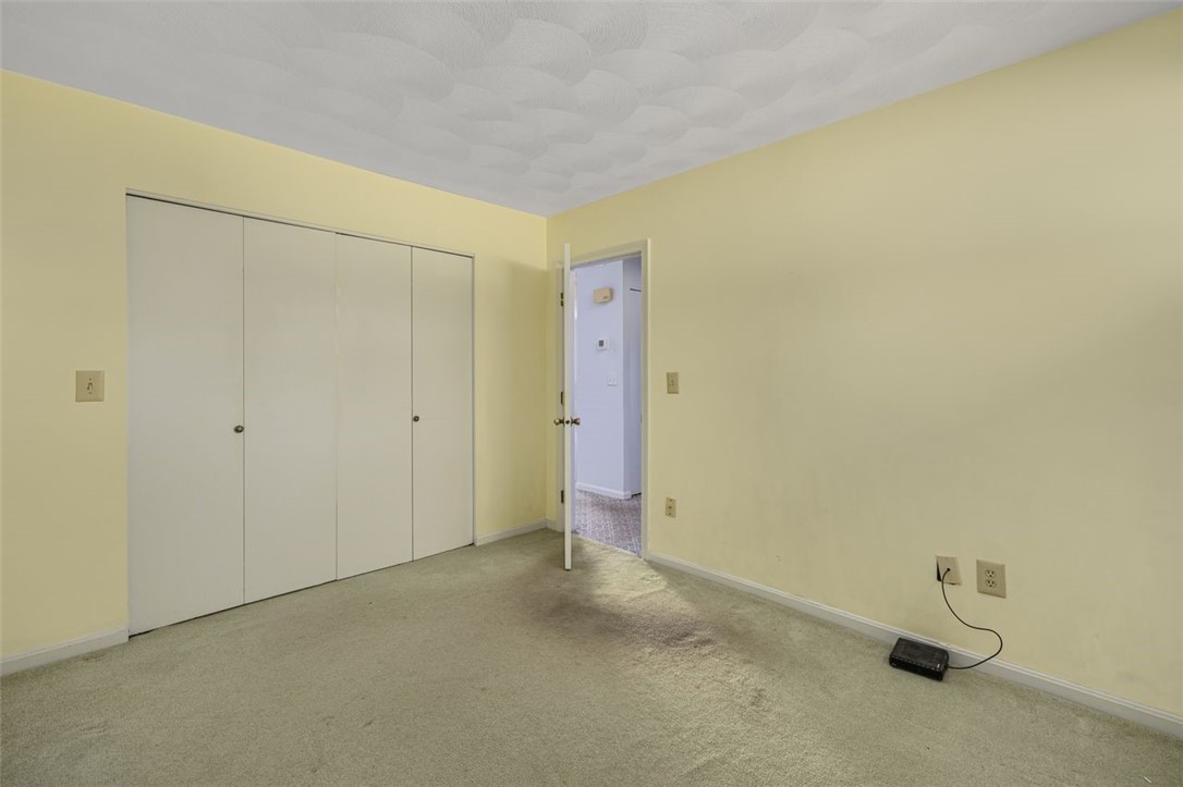 124 Edaville Court Warwick, RI 02886 - Photo 19 of 50