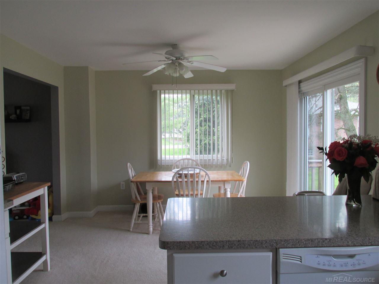 3358 Melvin Avenue Rochester Hills, MI 48307 - Photo 4 of 15