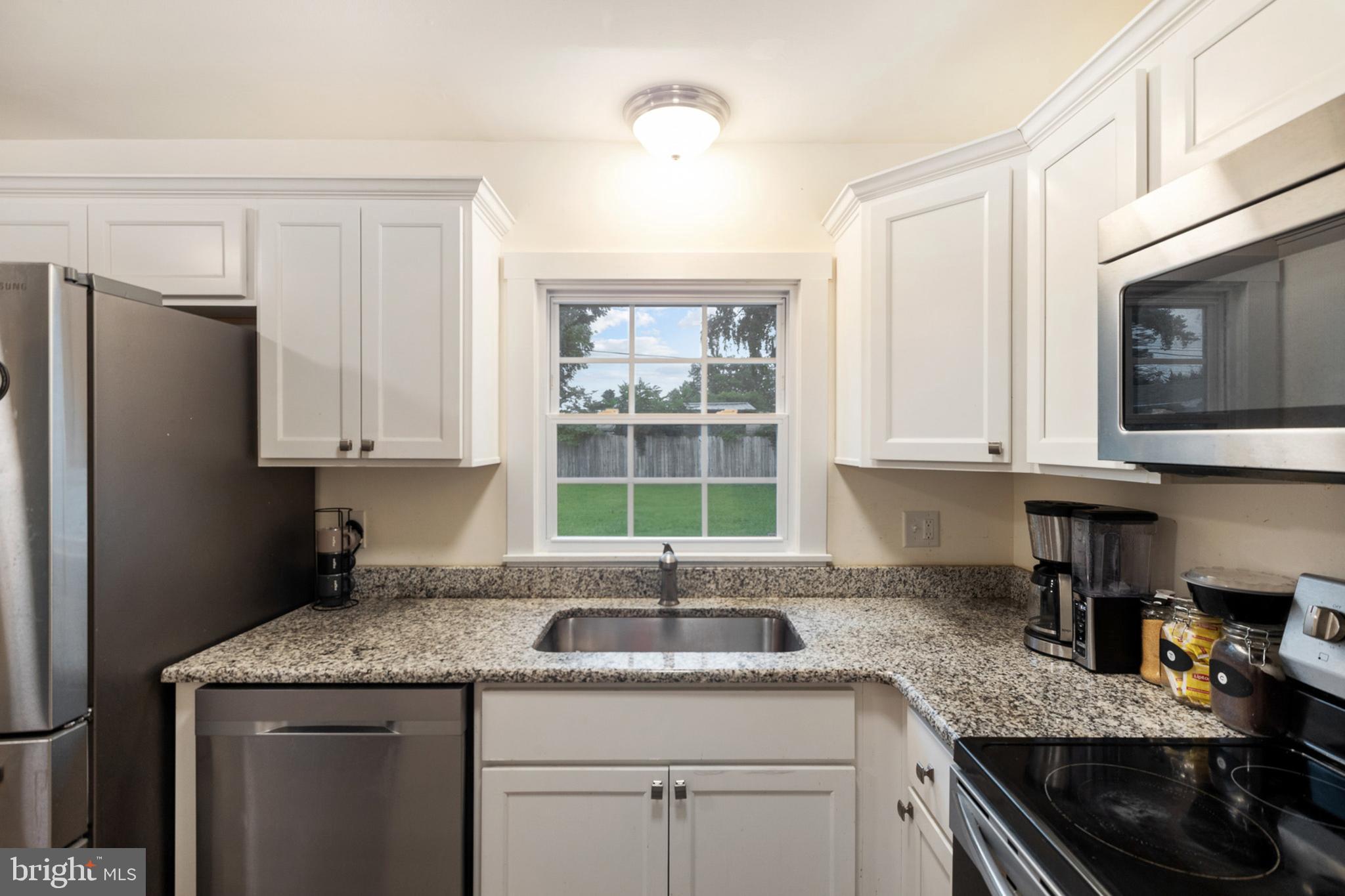 135 Woodbrook Road Dover, DE 19901 - Photo 9 of 26 Great view in Kitchen