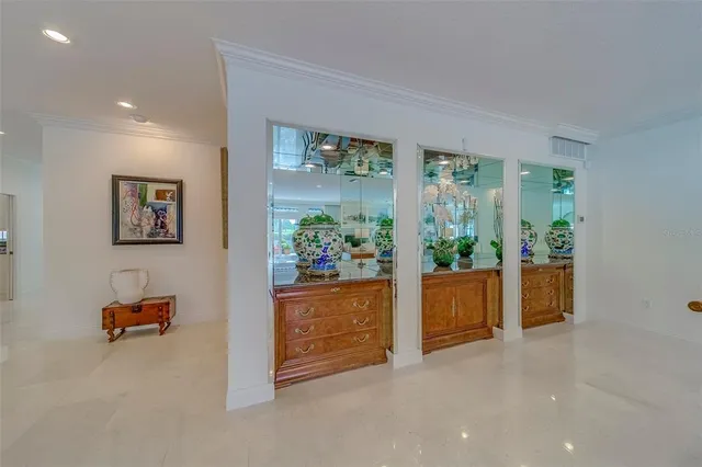 $6,700 | 921 Osceola Road, Belleair, FL 33756