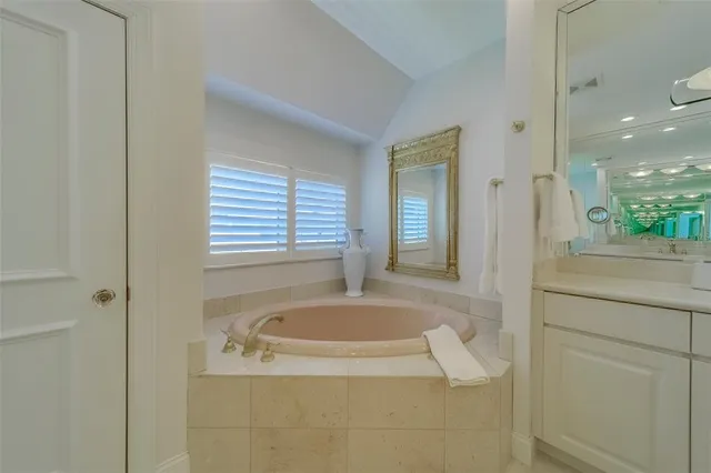 $6,700 | 921 Osceola Road, Belleair, FL 33756