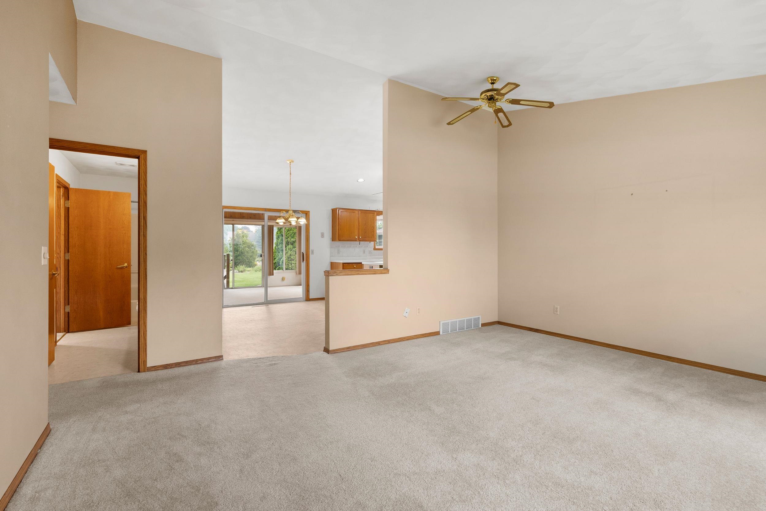 N162 Hopfensperger Road Appleton, WI 54915 - Photo 12 of 45
