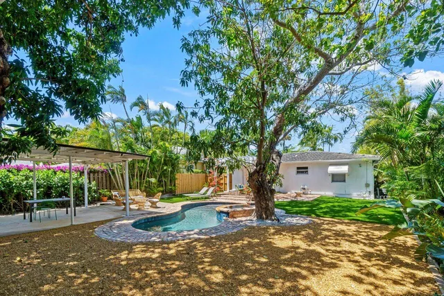 $5,200 | 612 Kanuga Drive, West Palm Beach, FL 33401