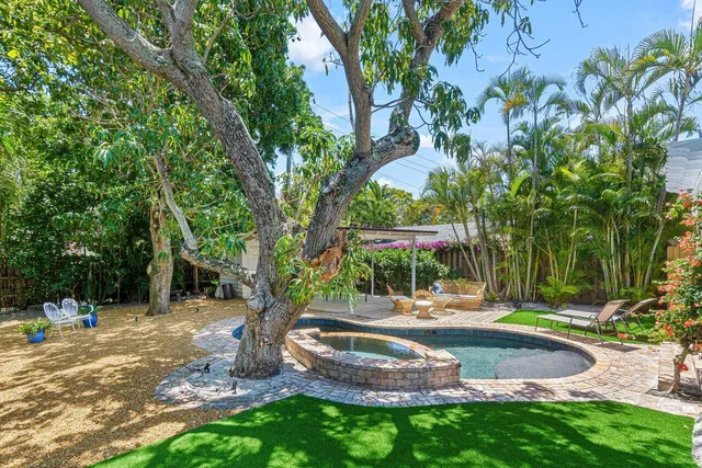 $5,200 | 612 Kanuga Drive, West Palm Beach, FL 33401