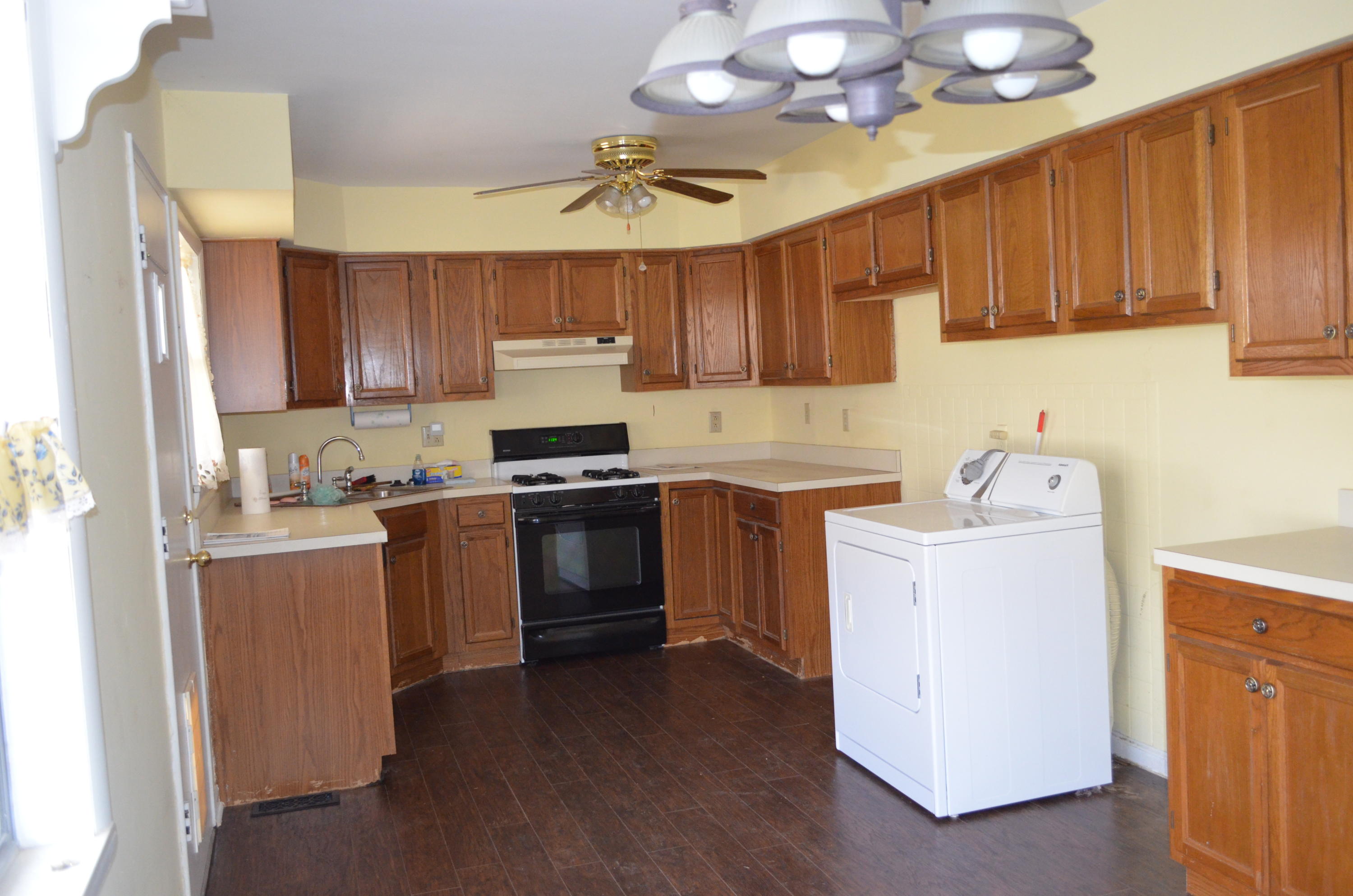 114 Inca Circle Oak Ridge, TN 37830 - Photo 2 of 11 DSC_0379
