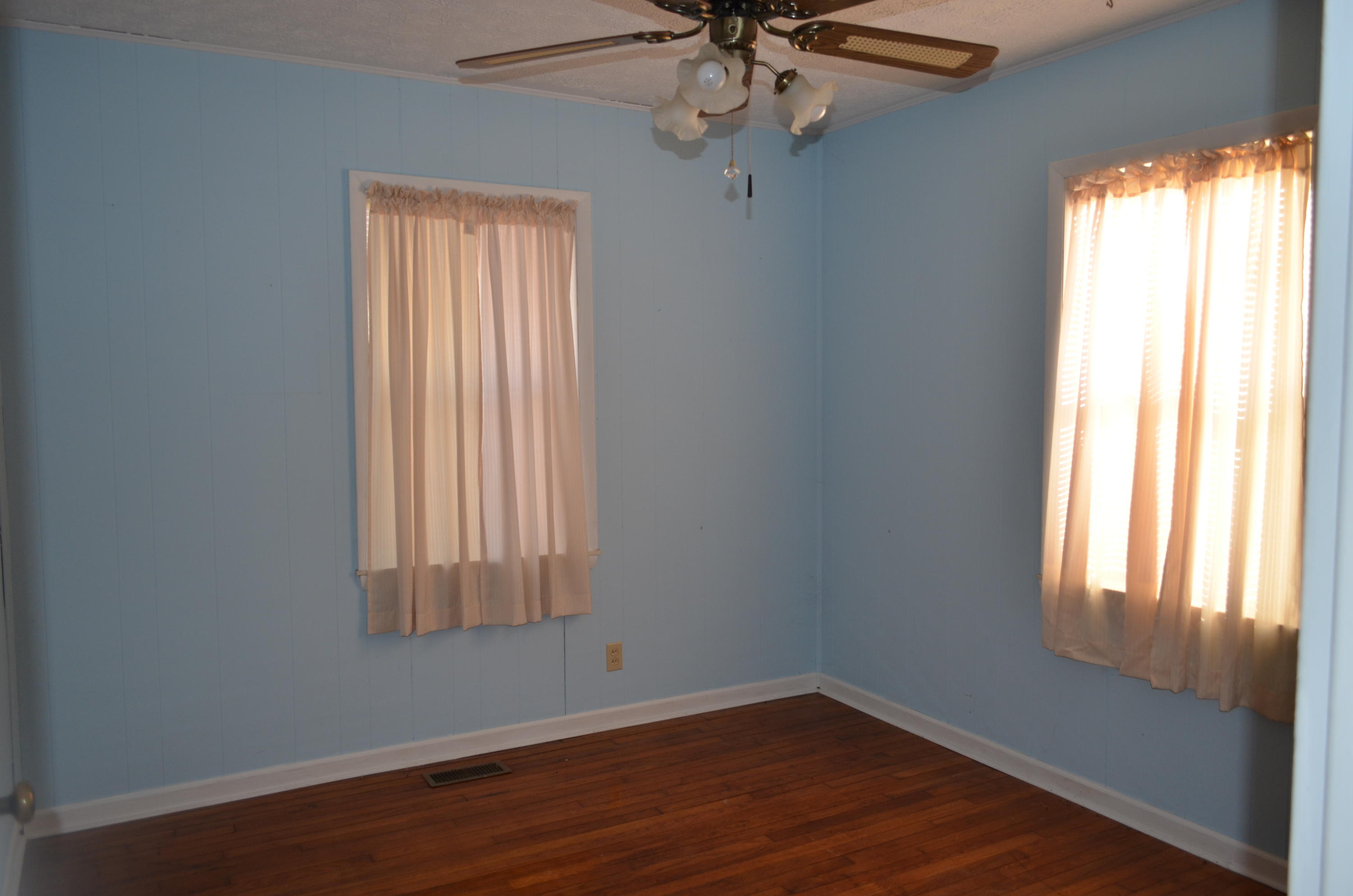114 Inca Circle Oak Ridge, TN 37830 - Photo 8 of 11 DSC_0376