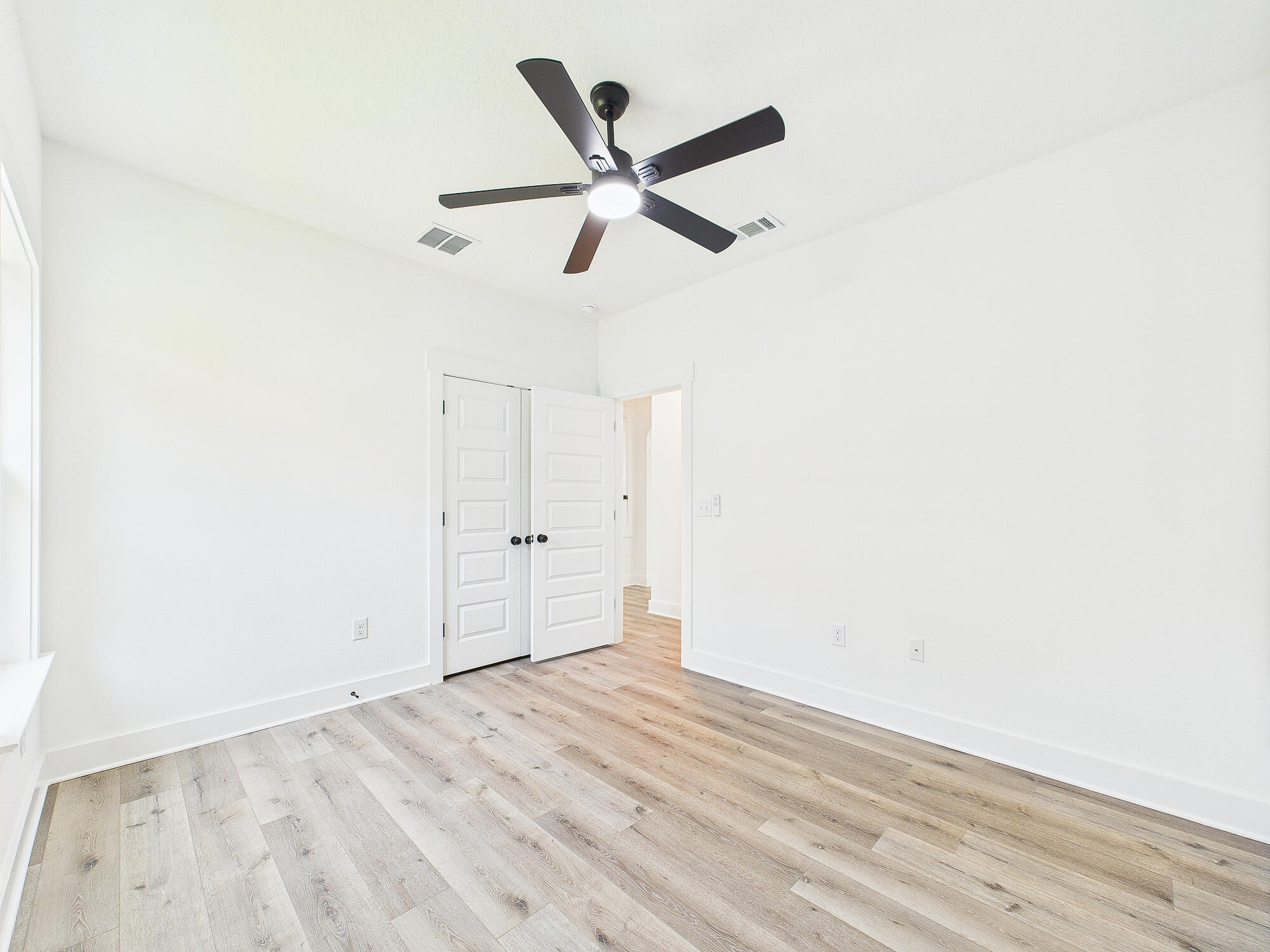 1575 Pine Street Niceville, FL 32578 - Photo 33 of 44 Bedroom